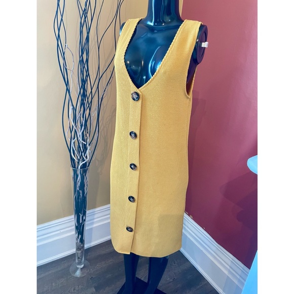 Dresses & Skirts - Vintage Boho style sleeveless dress ( medium )